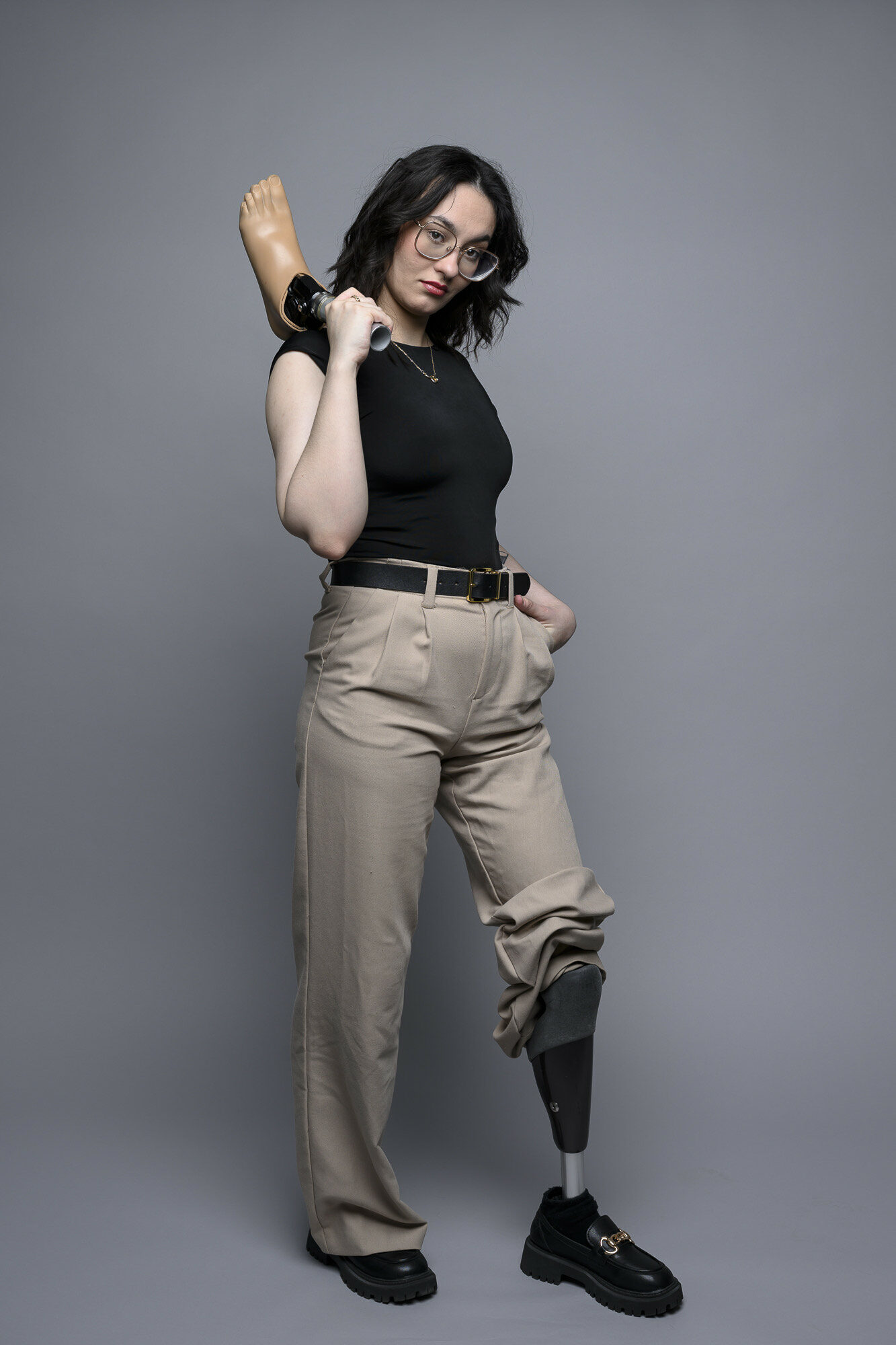 ÉMILIE PEYROTH EN PIED